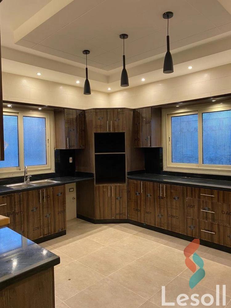 Villa for sale with an area 220 meters and 5 rooms in Cheikh Zayed Giza