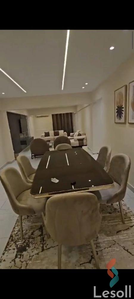 Apartment for sale with an area 170 meters and 3 rooms in Mohandessin Giza