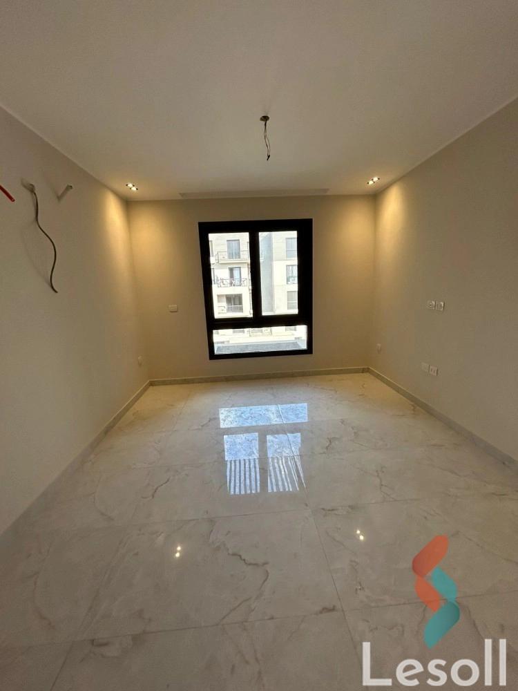 Apartment for monthly rent with an area 214 meters and 3 rooms in Shorouk Cairo