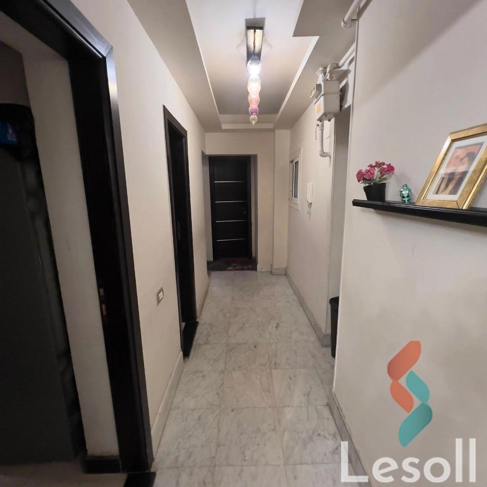 شقة للبيع بمساحة 180 متر و غرفتان في مصر الجديدة القاهرة