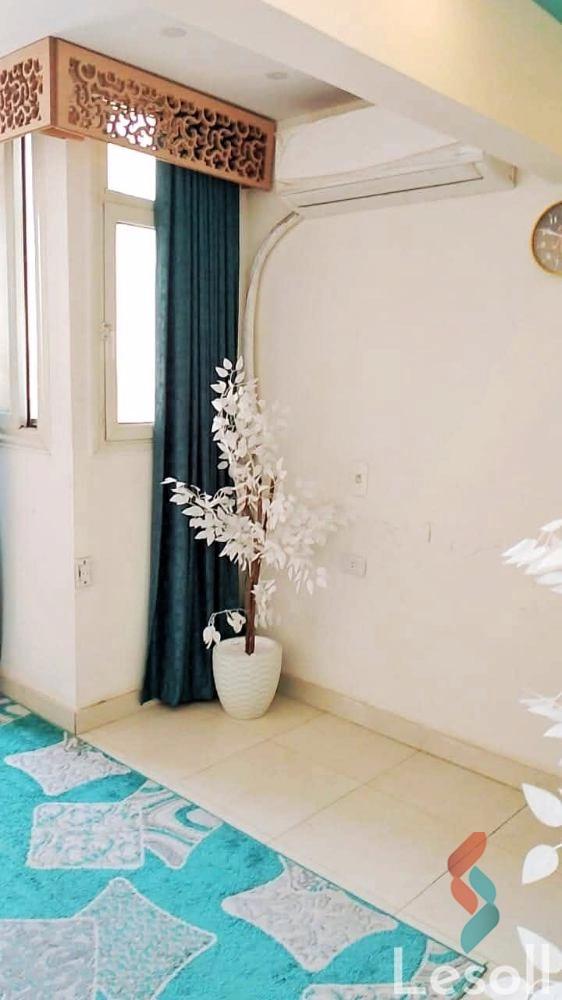 Hotel Apartment for monthly rent with an area 250 meters and 3 rooms in Manyal Cairo