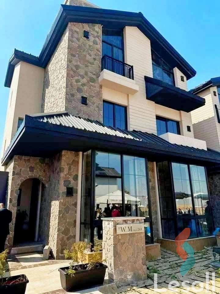 Villa for sale with an area 270 meters and 4 rooms in 5th Settlement Cairo