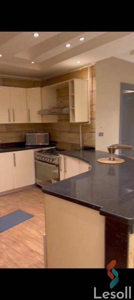 Apartment for monthly rent with an area 235 meters and 3 rooms in Mohandessin Giza