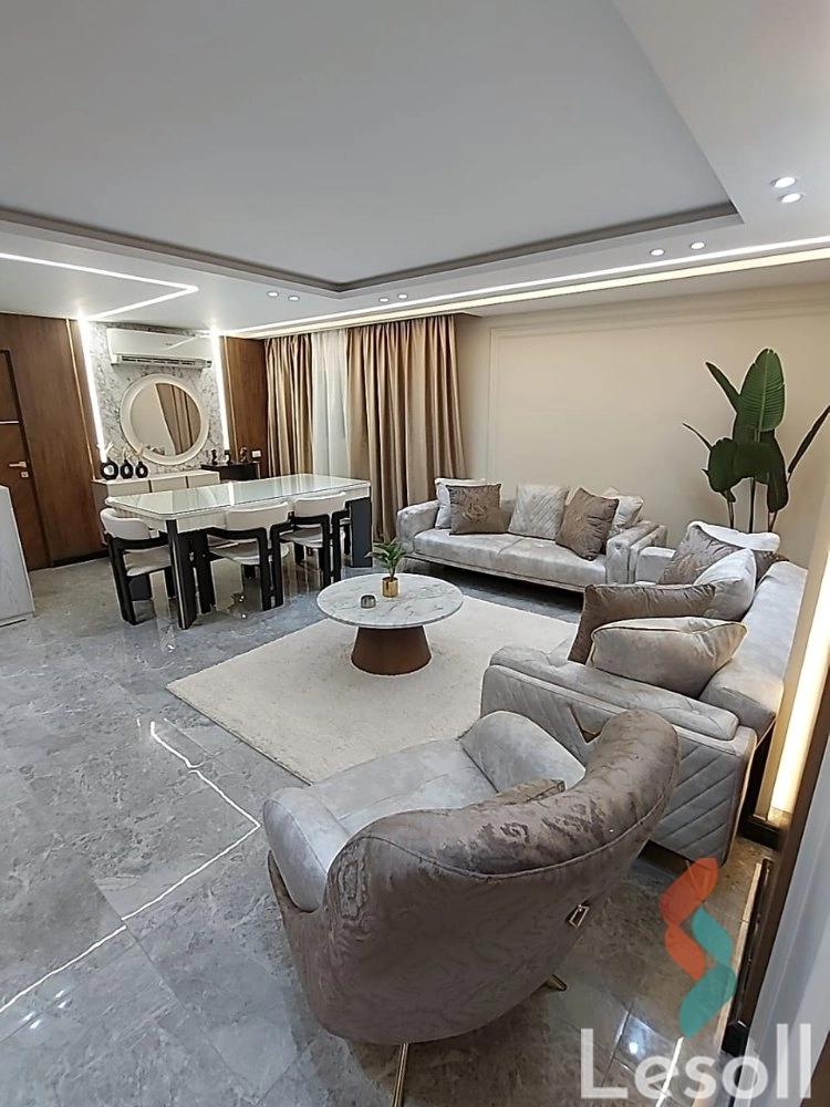 Apartment for monthly rent with an area 200 meters and 3 rooms in Mohandessin Giza