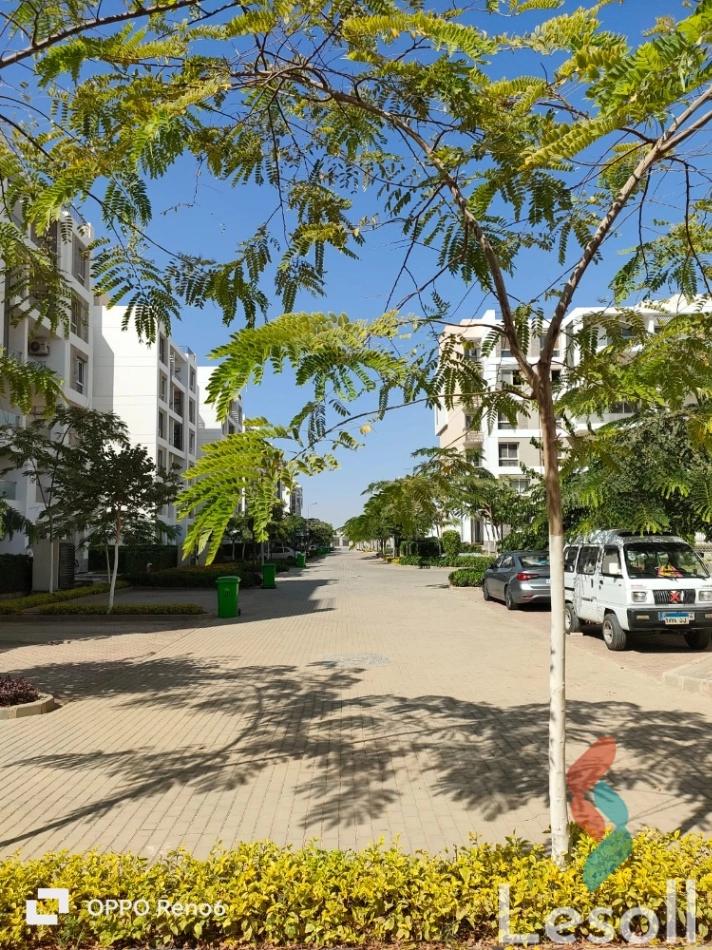 Apartment for sale with an area 100 meters and 2 room in Mostakbal City Cairo