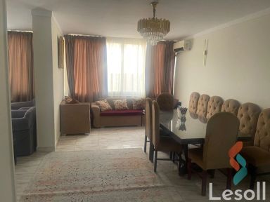 Apartment for monthly rent with an area 300 meters and 5 rooms in Mohandessin Giza