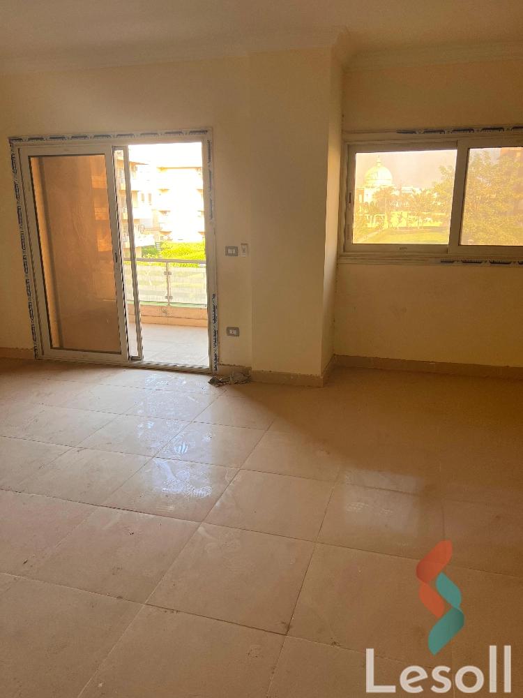 Apartment for sale with an area 240 meters and 2 room in Shorouk Cairo