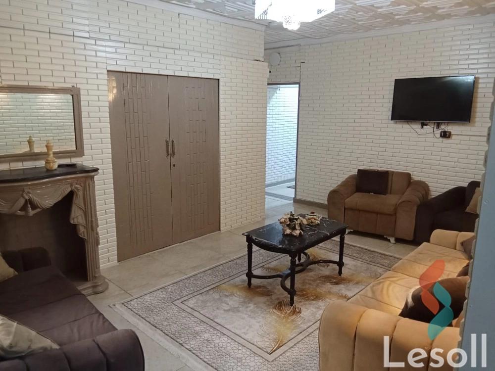 Apartment for monthly rent with an area 170 meters and 3 rooms in Mohandessin Giza - Image 2
