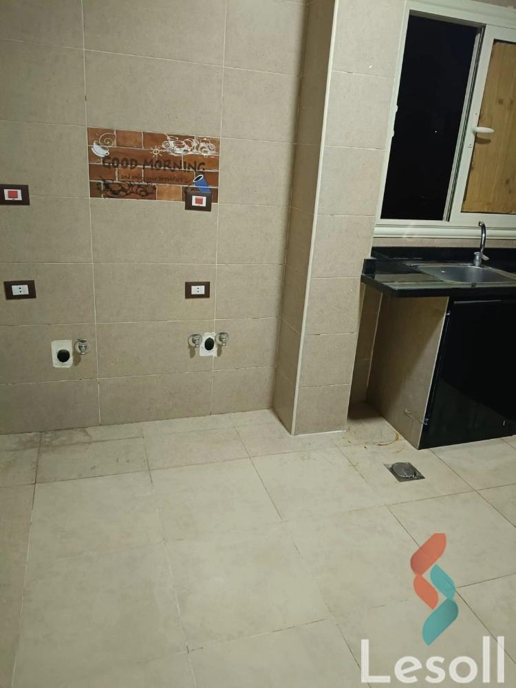 Apartment for monthly rent with an area 130 meters and 3 rooms in October 6 Giza