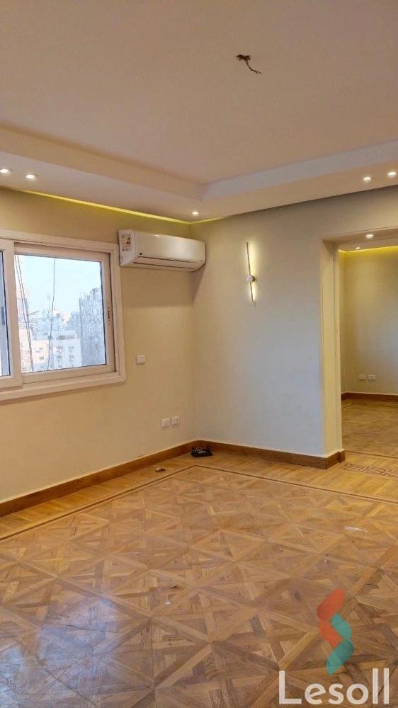 Apartment for sale with an area 300 meters and 3 rooms in Mohandessin Giza
