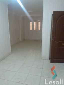 شقة لقطة للإيجار بحدائق المعادي - 3 دقائق للمترو