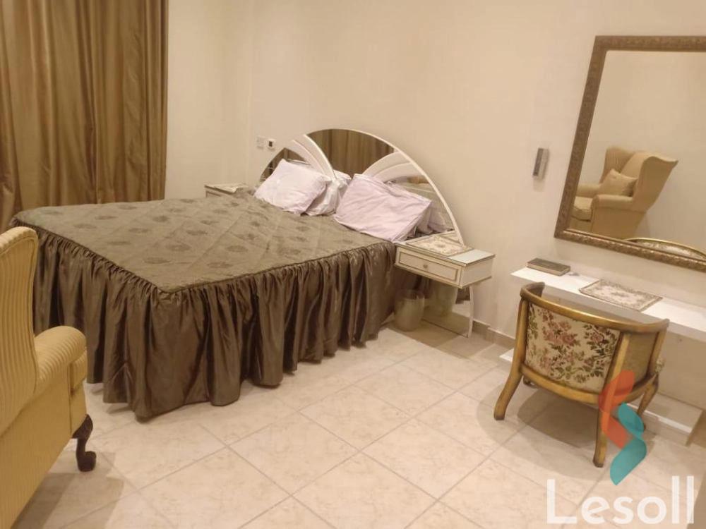 Duplex for monthly rent with an area 400 meters and 4 rooms in 1st Settlement Cairo