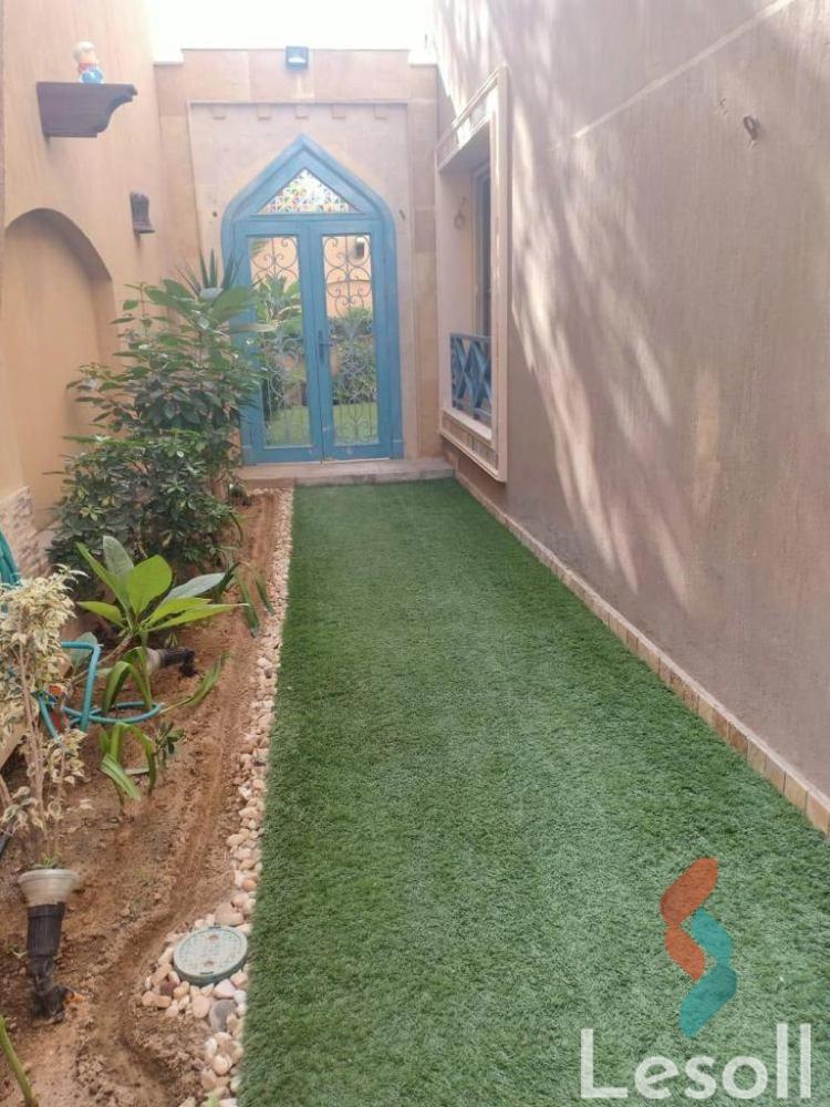 Duplex for monthly rent with an area 400 meters and 4 rooms in 1st Settlement Cairo