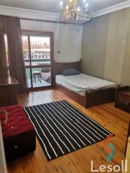 فرصه شقه للبيع بمدينه نصربموقع مميز بكموند الفردوس