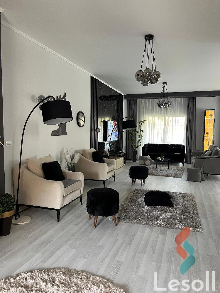 Twin house for monthly rent with an area 450 meters and 3 rooms in Madinty Cairo