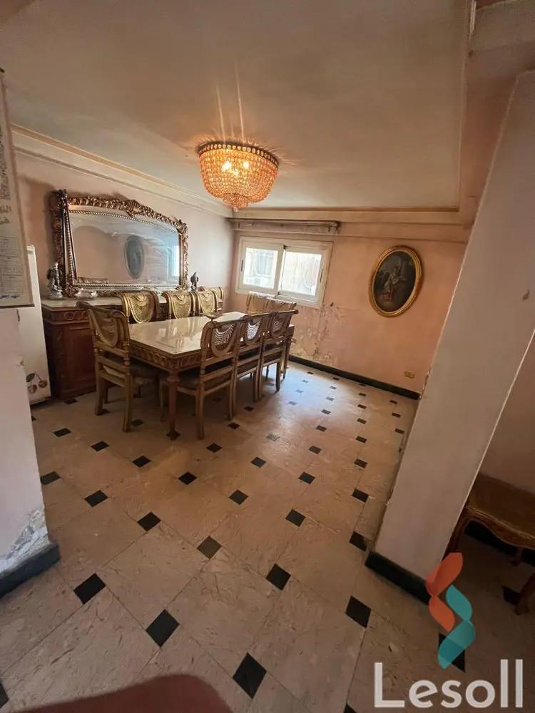 Apartment for sale with an area 260 meters and 3 rooms in Manyal Cairo