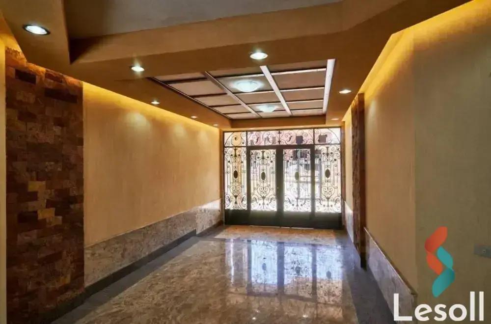 شقة للبيع بمساحة 275 متر و 4 غرف في مدينة الشروق القاهرة شقة للبيع بمساحة 275 متر و 4 غرف في مدينة الشروق القاهرة