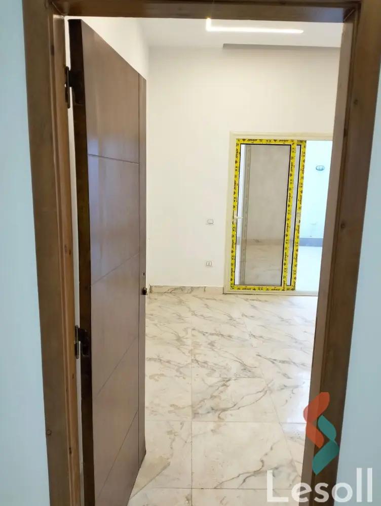 شقة بحديقة للبيع بمساحة 150 متر و 3 غرف في التجمع الخامس - القاهرة الجديدة القاهرة