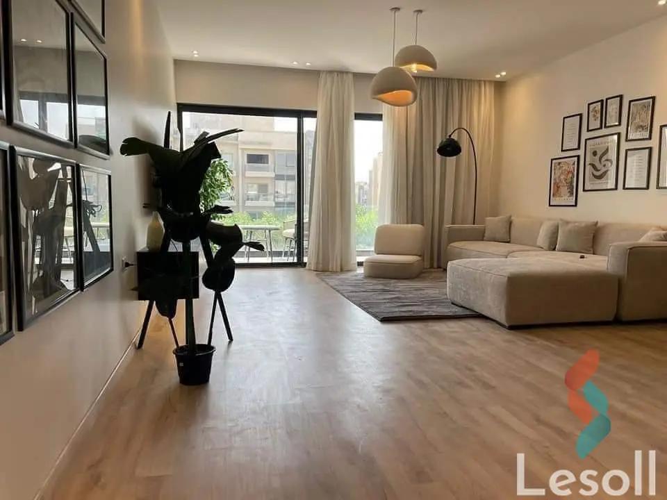 شقة بحديقة للبيع بمساحة 102 متر و غرفتان في العاصمة الإدارية القاهرة