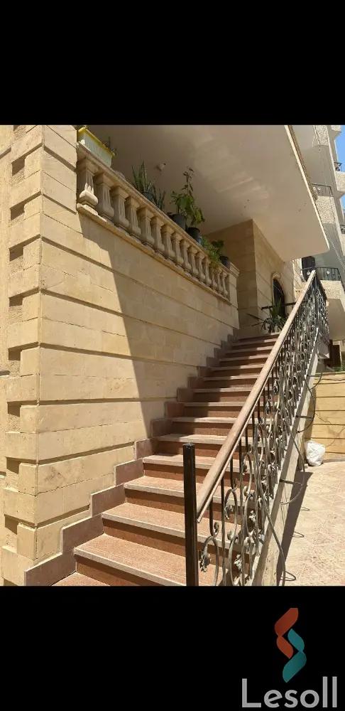 Building for sale with an area 326 meters and 3 rooms in October 6 Giza - Image 4