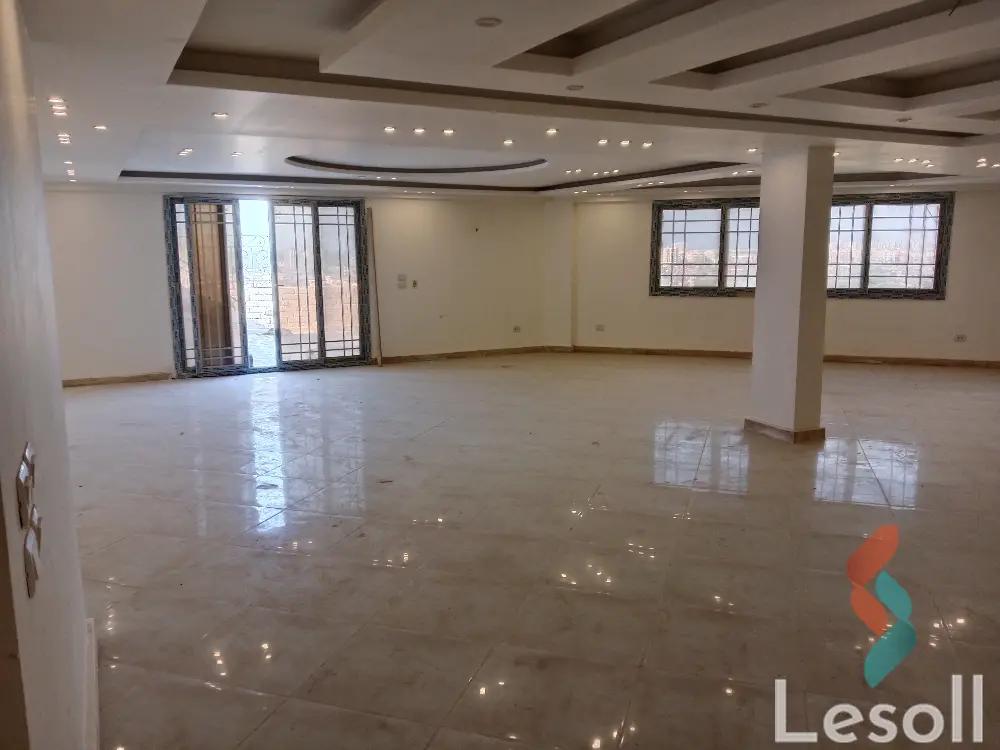 Apartment for sale with an area 1,200 meters and 4 rooms in El Montaza Alexandria