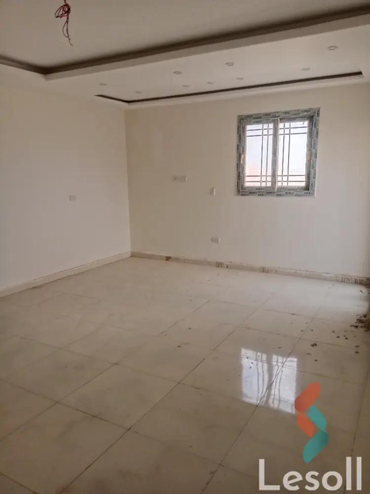 Apartment for sale with an area 1,200 meters and 4 rooms in El Montaza Alexandria