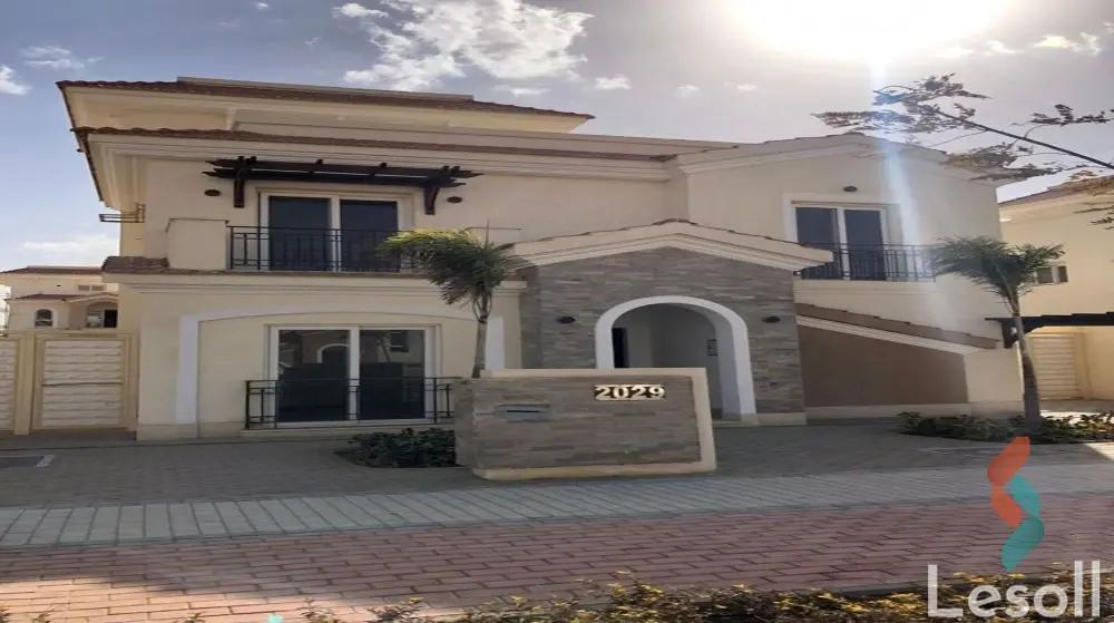 Duplex for sale with an area 588 meters and 4 rooms in Capital New Cairo