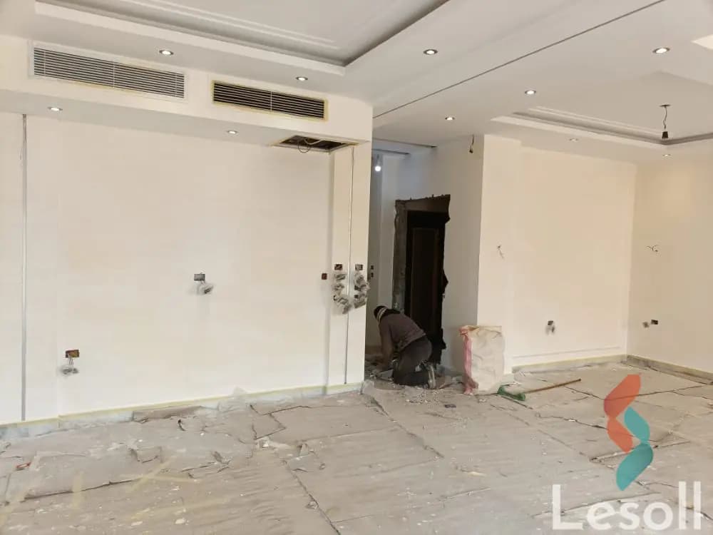 Duplex for sale with an area 600 meters and 4 rooms in 5th Settlement Cairo - All Images