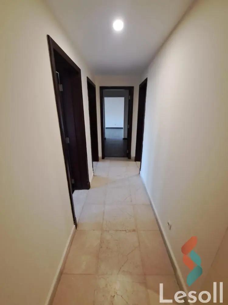 Apartment for monthly rent with an area 180 meters and 3 rooms in 5th Settlement Cairo - Image 3