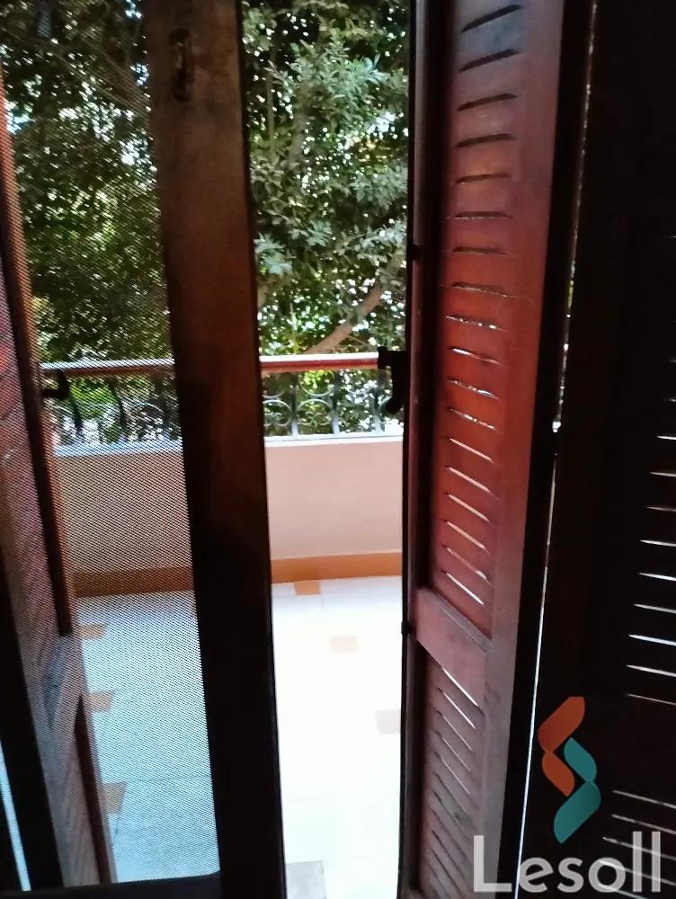 Apartment with garden for sale with an area 225 meters and 4 rooms in Obour Qaliubiya
