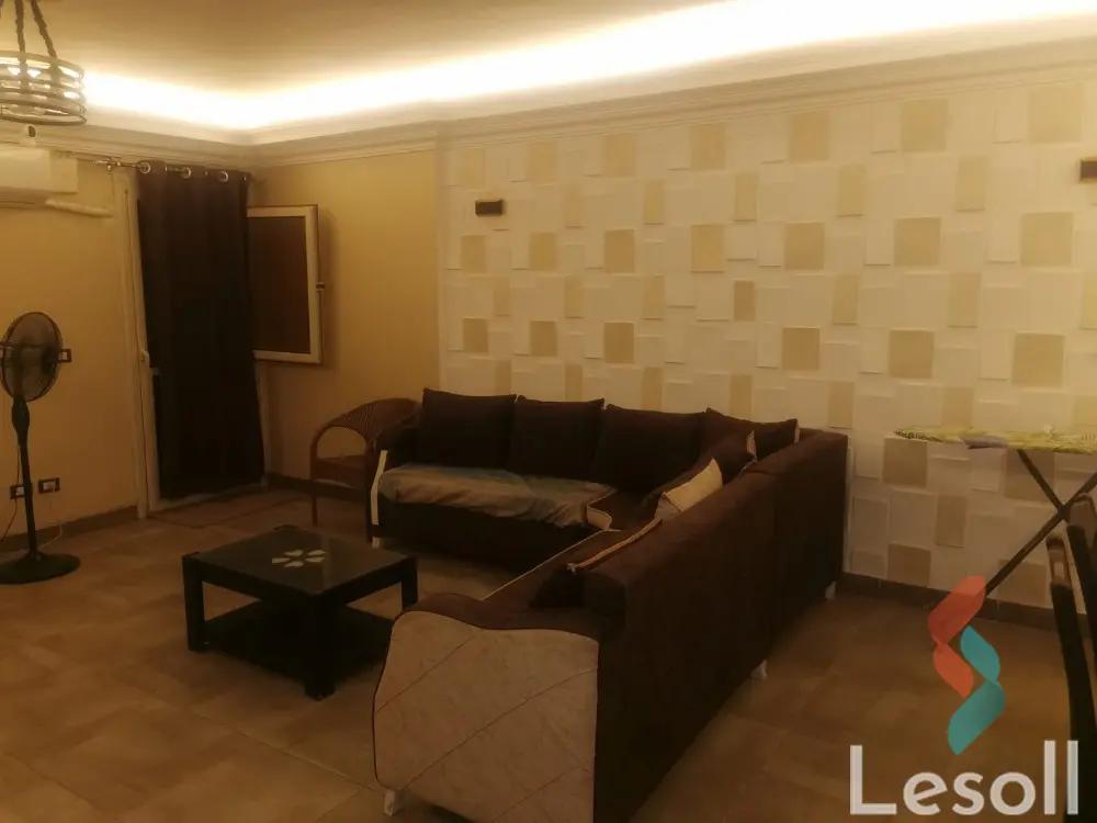 شقة بحديقة للبيع بمساحة 136 متر و 3 غرف في زهراء المعادي القاهرة