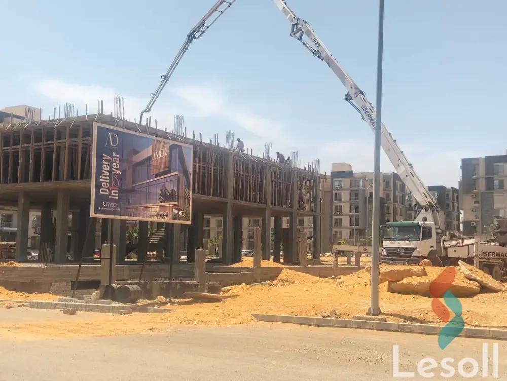 شقة بحديقة للبيع بمساحة 135 متر و 3 غرف في الشيخ زايد الجيزة