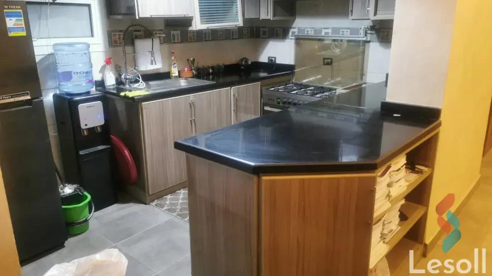 شقة بحديقة للبيع بمساحة 136 متر و 3 غرف في زهراء المعادي القاهرة