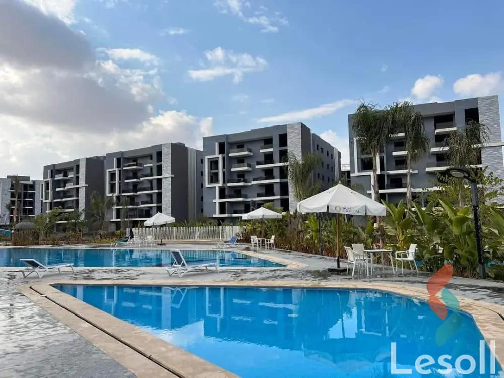 Apartment with garden for sale with an area 156 meters and 3 rooms in October 6 Giza