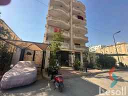 للبيع شقه244 م بارقي واهدي مكان بالمقطم