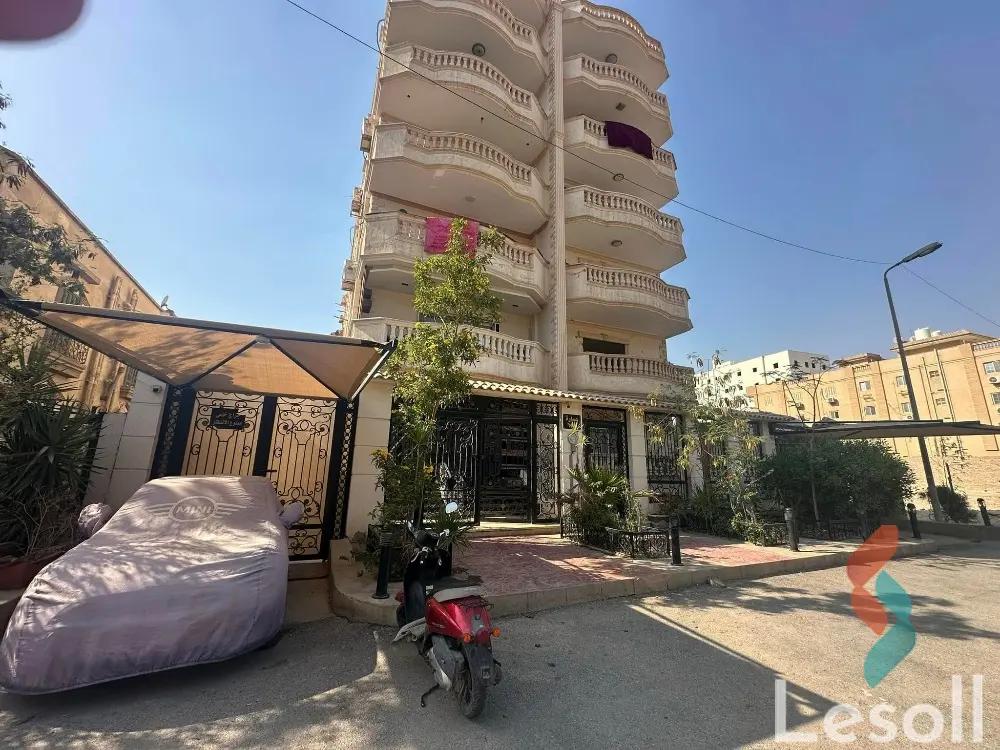 Apartment with garden for sale with an area 244 meters and 2 room in Mokattam Cairo