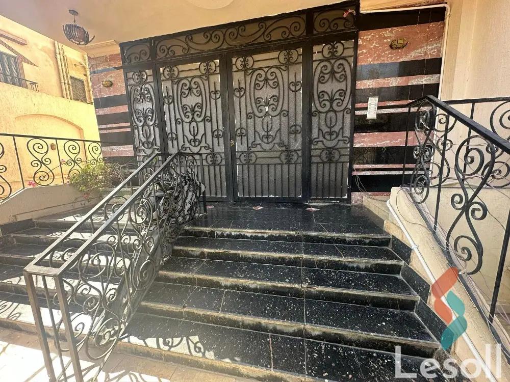 Apartment with garden for sale with an area 244 meters and 2 room in Mokattam Cairo