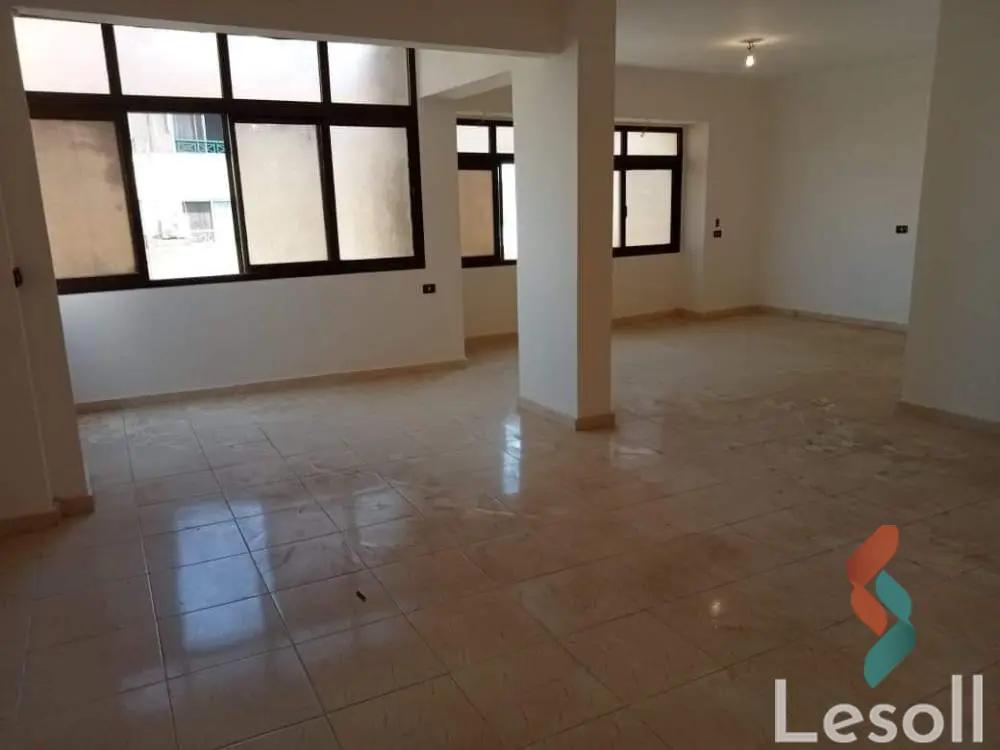Apartment for sale with an area 180 meters and 3 rooms in Mokattam Cairo