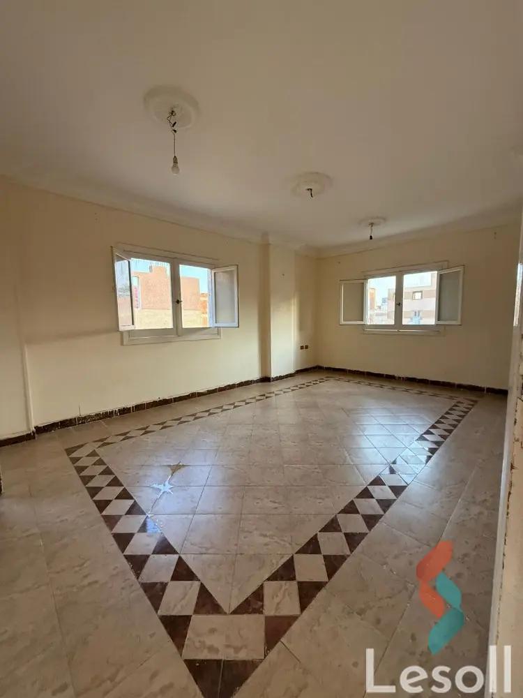 Apartment for sale with an area 220 meters and 3 rooms in October 6 Giza - Image 2