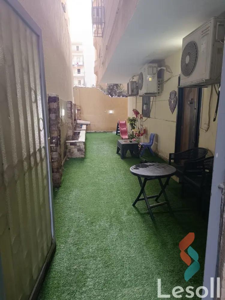 شقة بحديقة للبيع بمساحة 135 متر و 3 غرف في حدائق الأهرام الجيزة