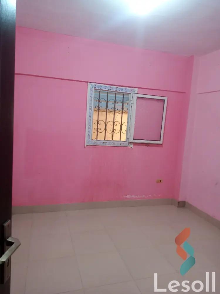 شقة بحديقة للبيع بمساحة 63 متر و غرفتان في حدائق اكتوبر الجيزة - صورة 3