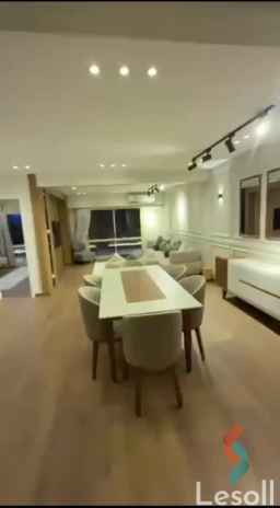 شقه فندقيه بالزمالك للايجار فرش فندقي بالكامل