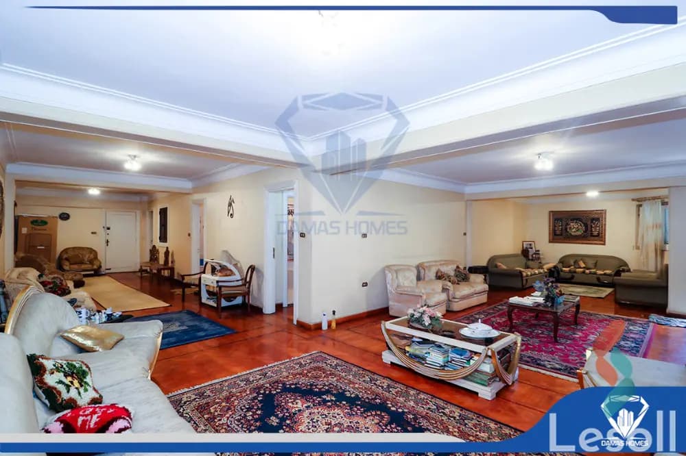 Apartment for sale with an area 370 meters and 4 rooms in Laurent Alexandria - Image 4