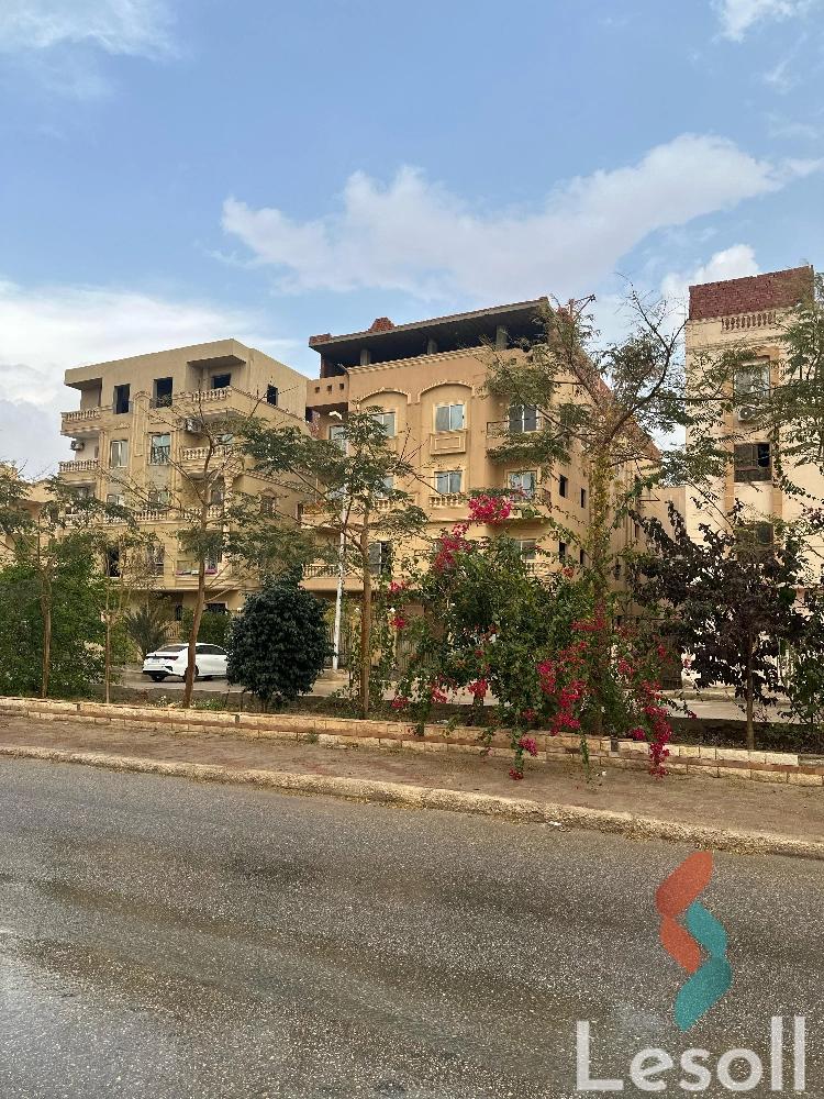 Apartment for sale with an area 180 meters and 3 rooms in Shorouk Cairo