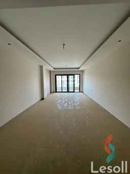 شقة للبيع استلام فورى متشطبه جوه كمبوند فى التجمع الخامس متاح قسط وكاش