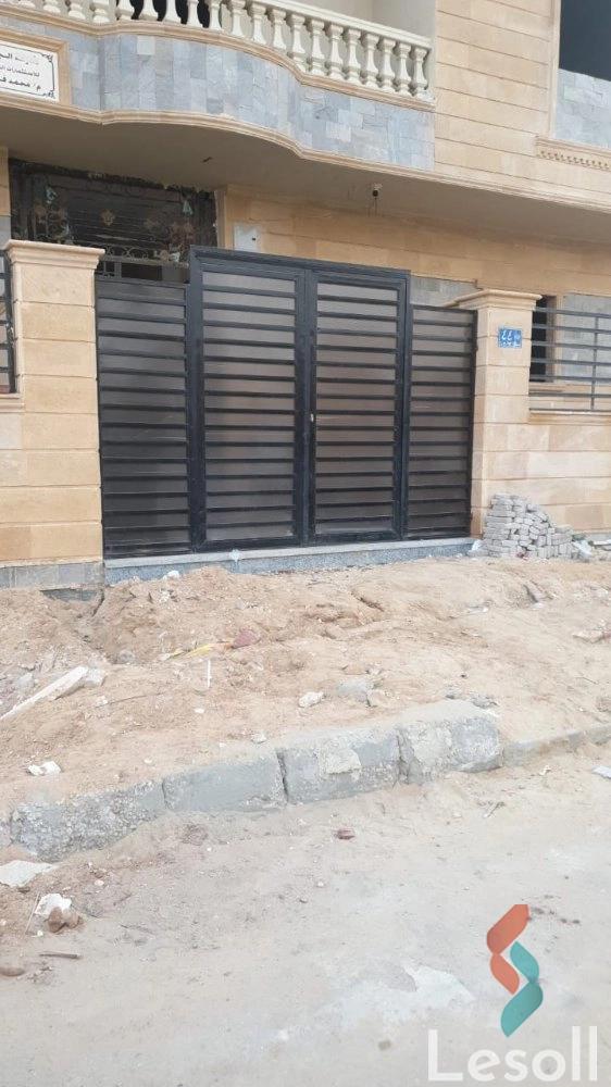 شقة بحديقة للبيع بمساحة 90 متر و غرفة واحدة في مدينة الشروق القاهرة