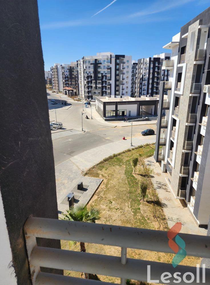 شقة للبيع بمساحة 161 متر و 3 غرف في العاصمة الإدارية القاهرة