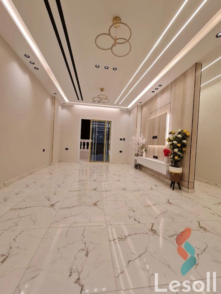 شقة للبيع بمساحة 125 متر و 3 غرف في حدائق الأهرام الجيزة