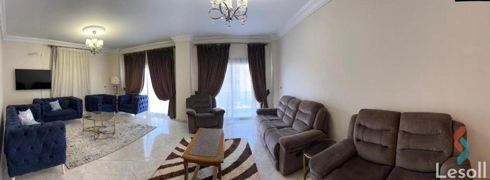 Apartment for monthly rent with an area 200 meters and 3 rooms in 1st Settlement Cairo