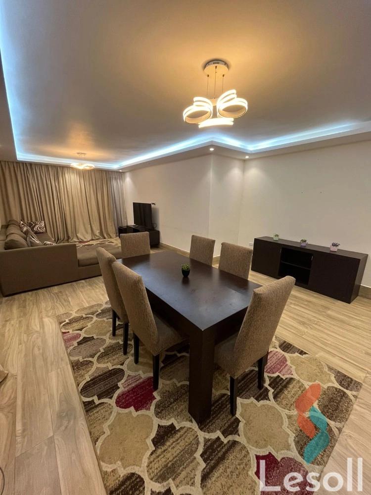 Apartment for monthly rent with an area 210 meters and 3 rooms in Mohandessin Giza